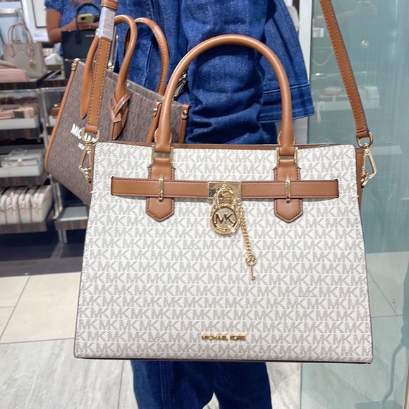 Michael Kors Hamilton Meidum Satchel Shoulder Crossbody 
Vanilla - Picture 8 of 16